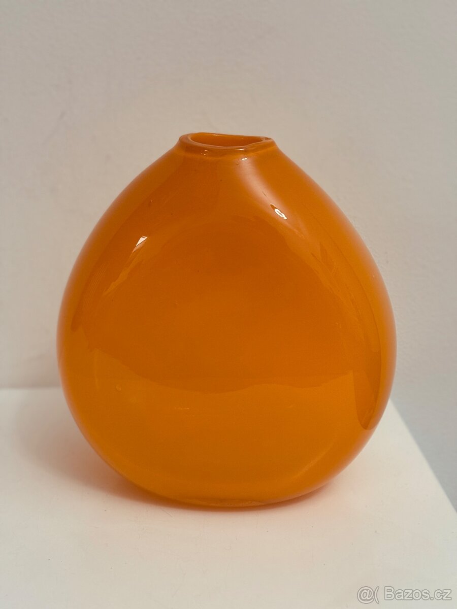 Skleněná váza v retro stylu - 3
