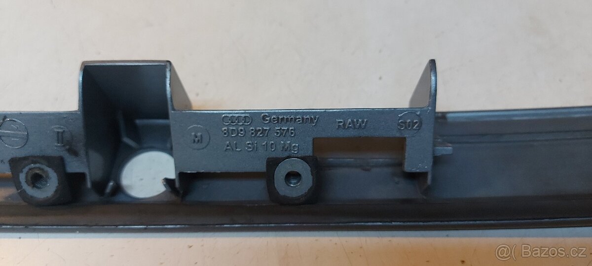 Lišta osvetleni SPZ - 3