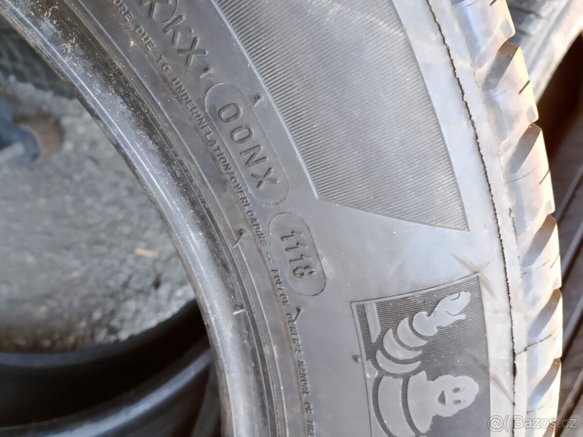 215/60/17 96h Michelin - letní pneu 2ks - 3