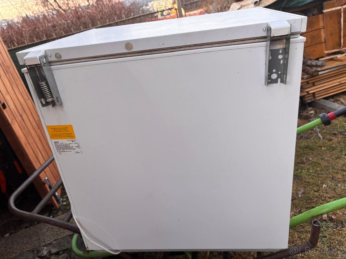 Pultový mrazák Zanussi - 3