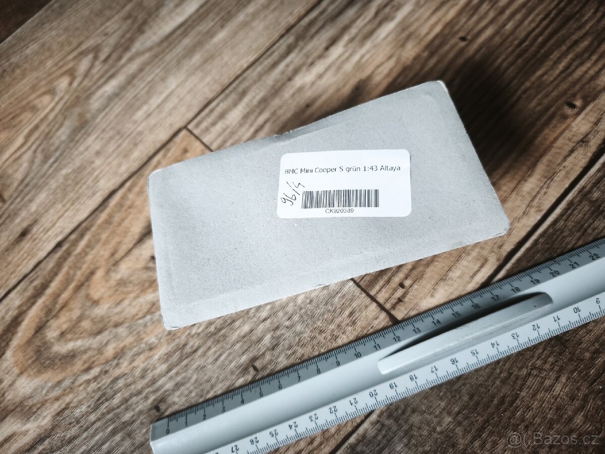 Model BMC Mini Cooper S 1/43 - 3