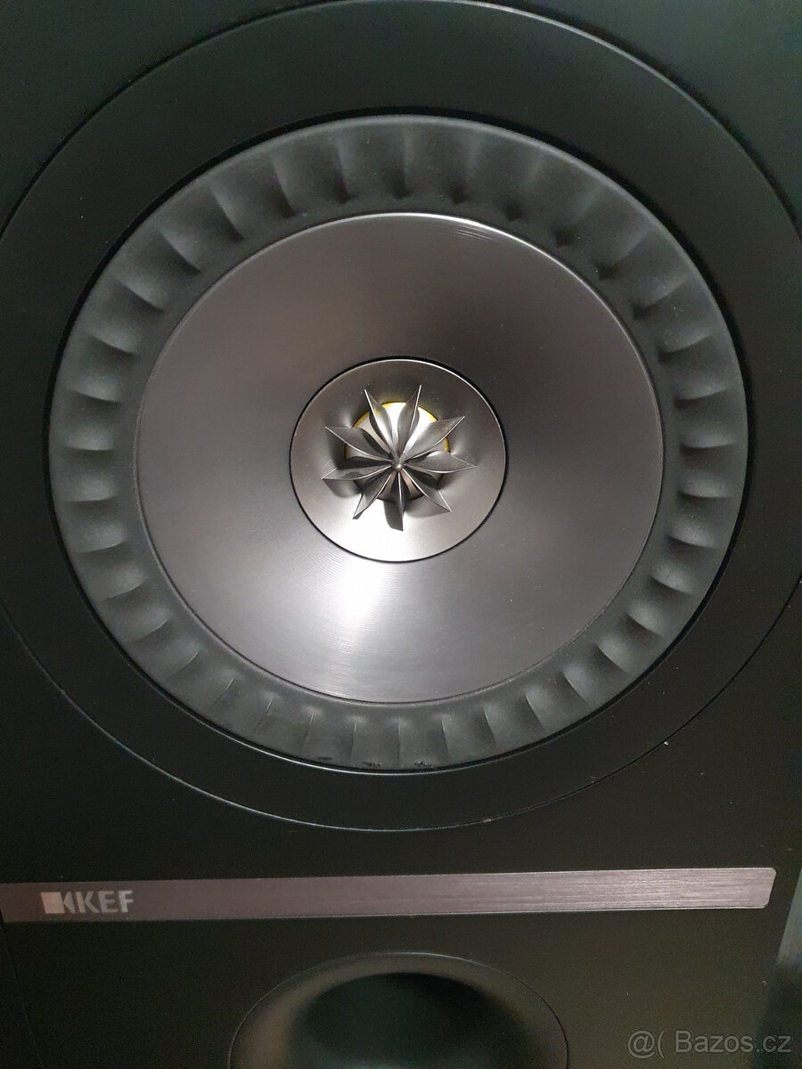 KEF Q300 - 3