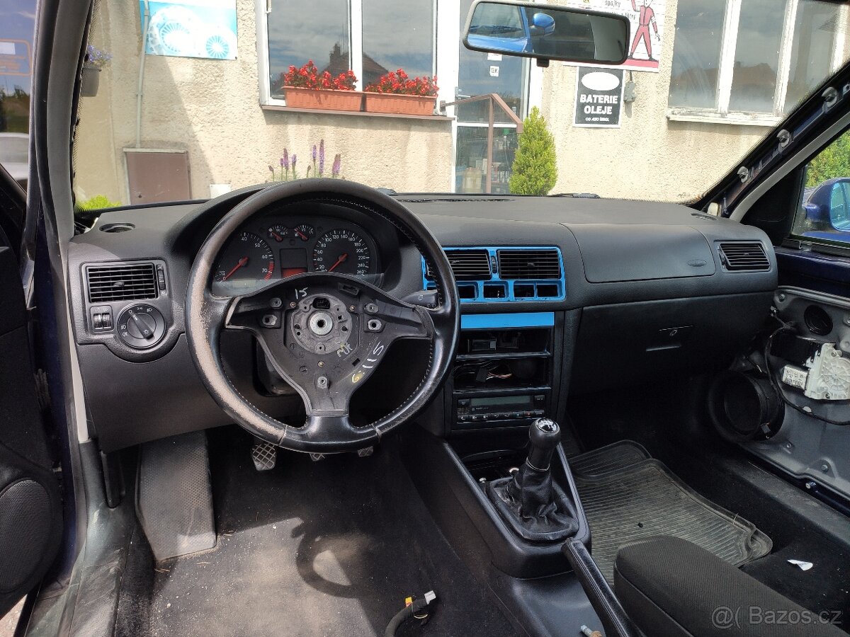 Palubní deska - Golf IV / Bora - 3