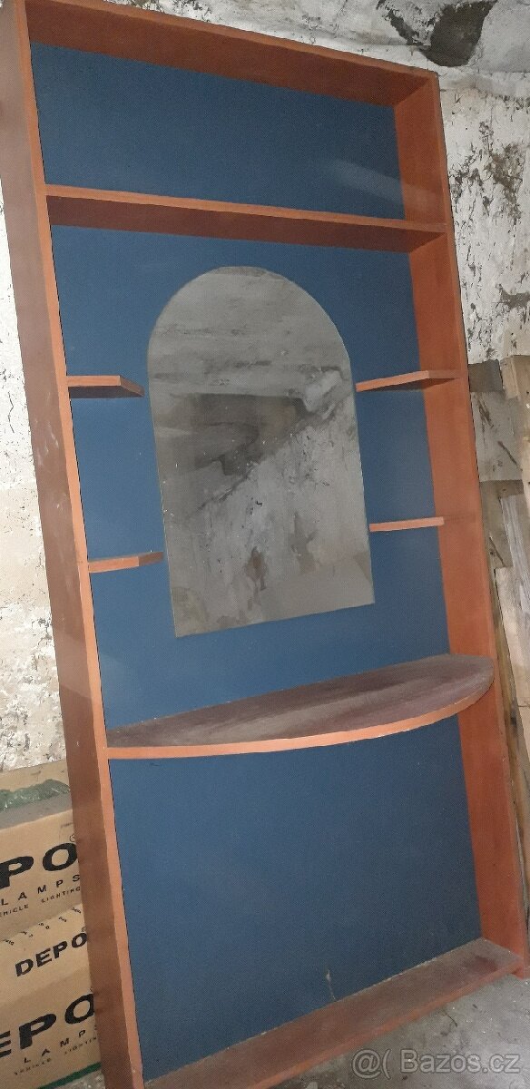 Zrcadlo - police - 3