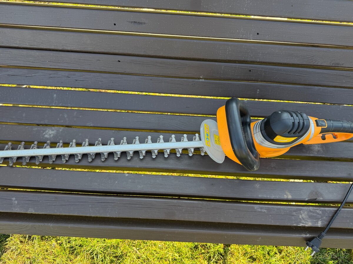 nůžky na živý plot Riwall PRO 5561 RH - 3