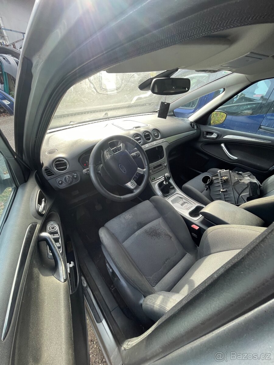 Ford S-Max 2009 - 3