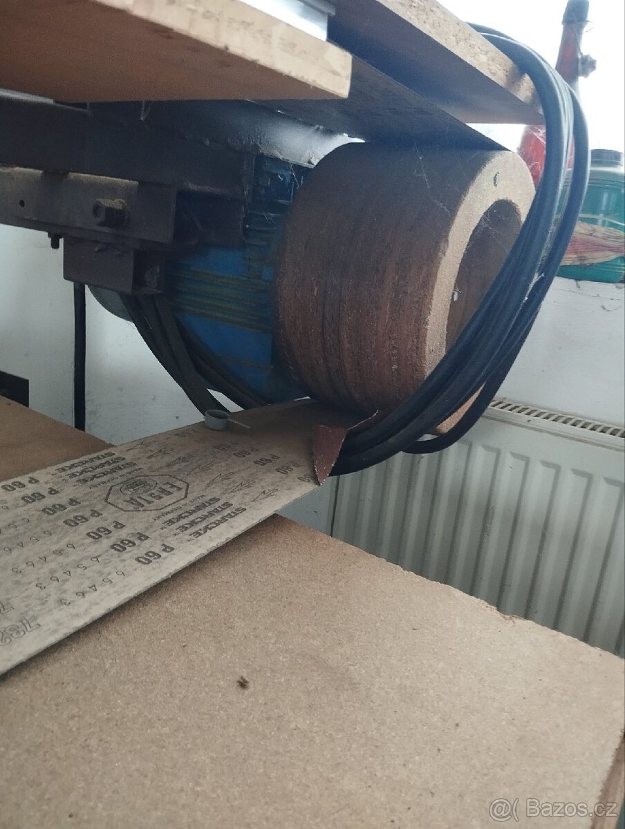 Pásová bruska na dřevo - 3