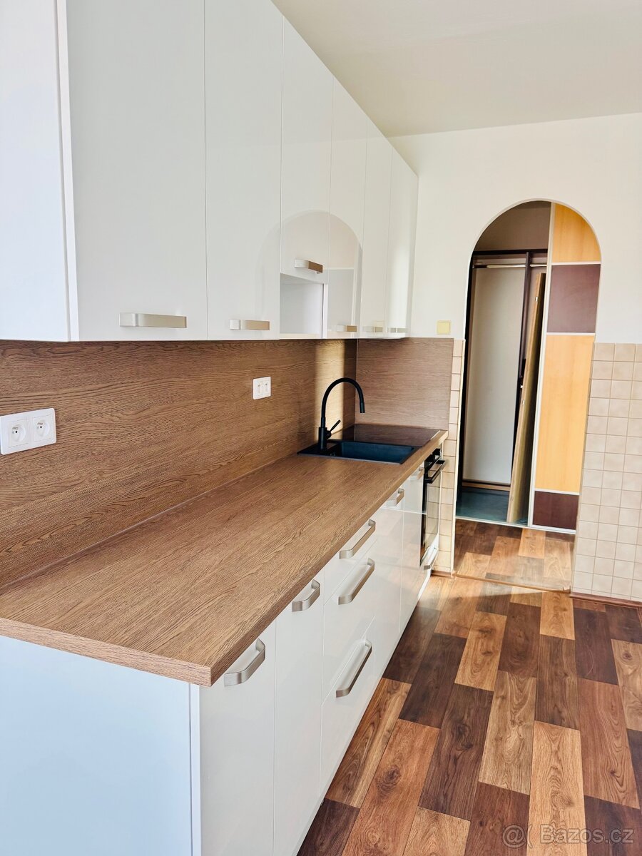 Pronájem zrenovovaného bytu 3+1, Tábor - Leskovická - 3