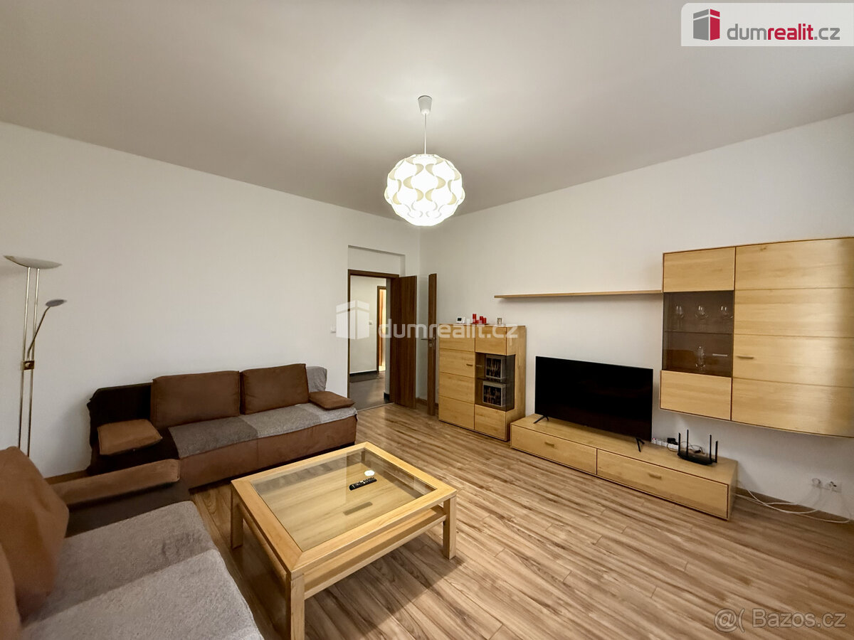 Prodej, byt 2+1 po generální rekonstrukci, 72,6 m2, Hlavní t - 3