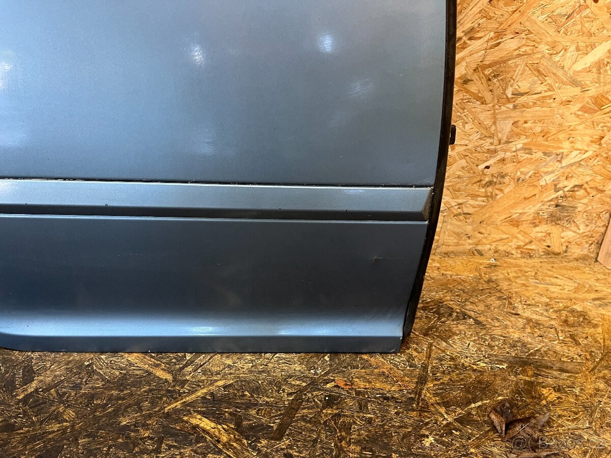 KOMPLETNĚ NASTROJENÉ PRAVÉ ZADNÍ DVEŘE OCTAVIA 2 KOMBI 9154 - 3