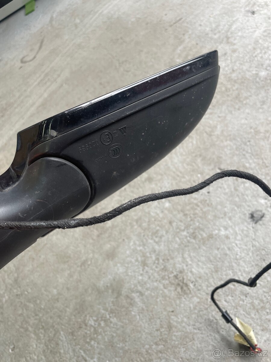 Pravé zrcátko Octavia 2 Facelift 6 Pin - 3