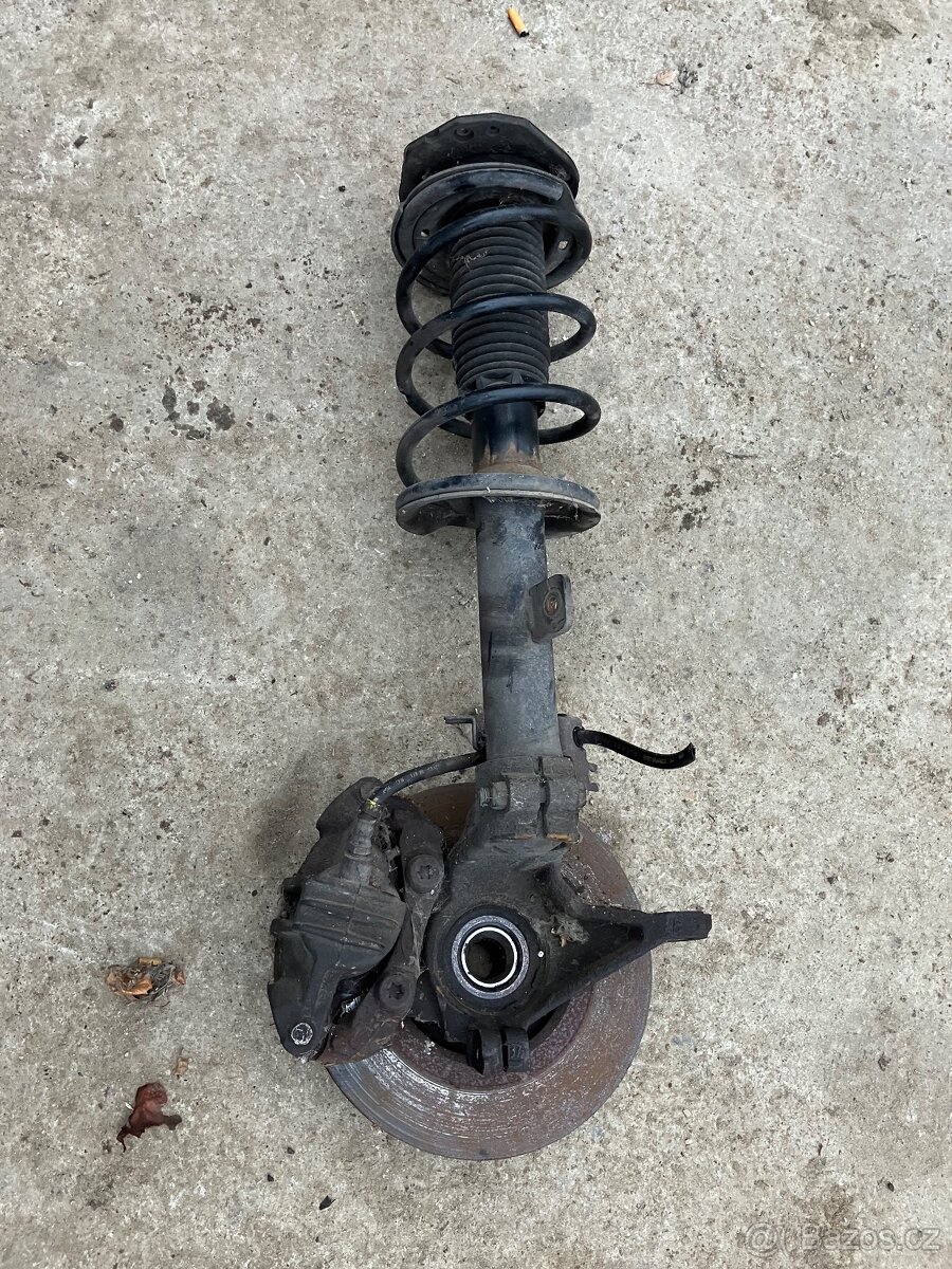 Naboje /tlumice/ pruziny/ kotouce/ plotýnky/ citroen berling - 3