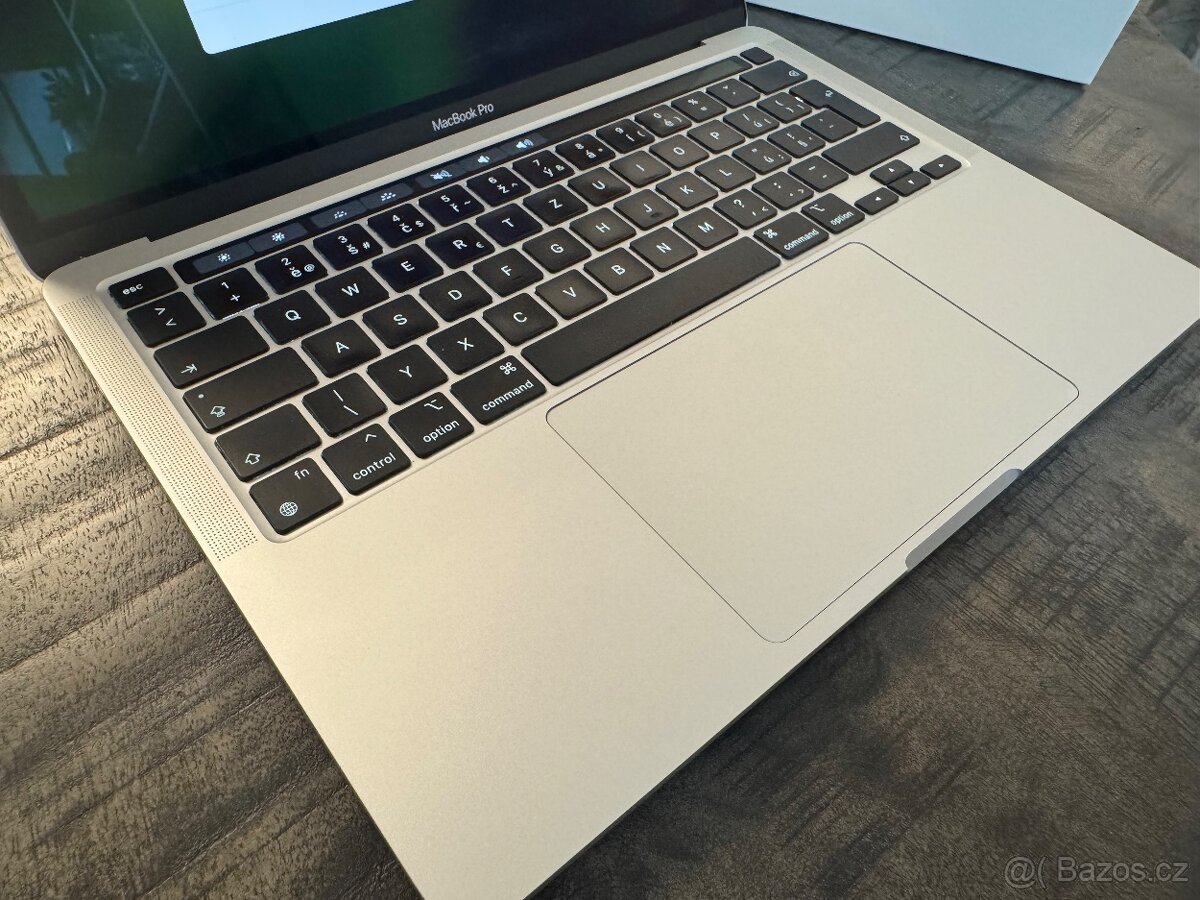 MacBook Pro 13” 2020 M1 - 3