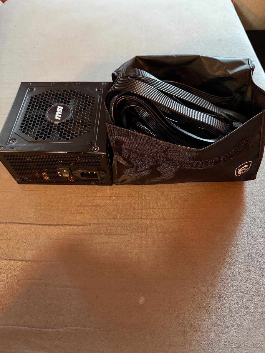 Pc zdroj 750W - 3