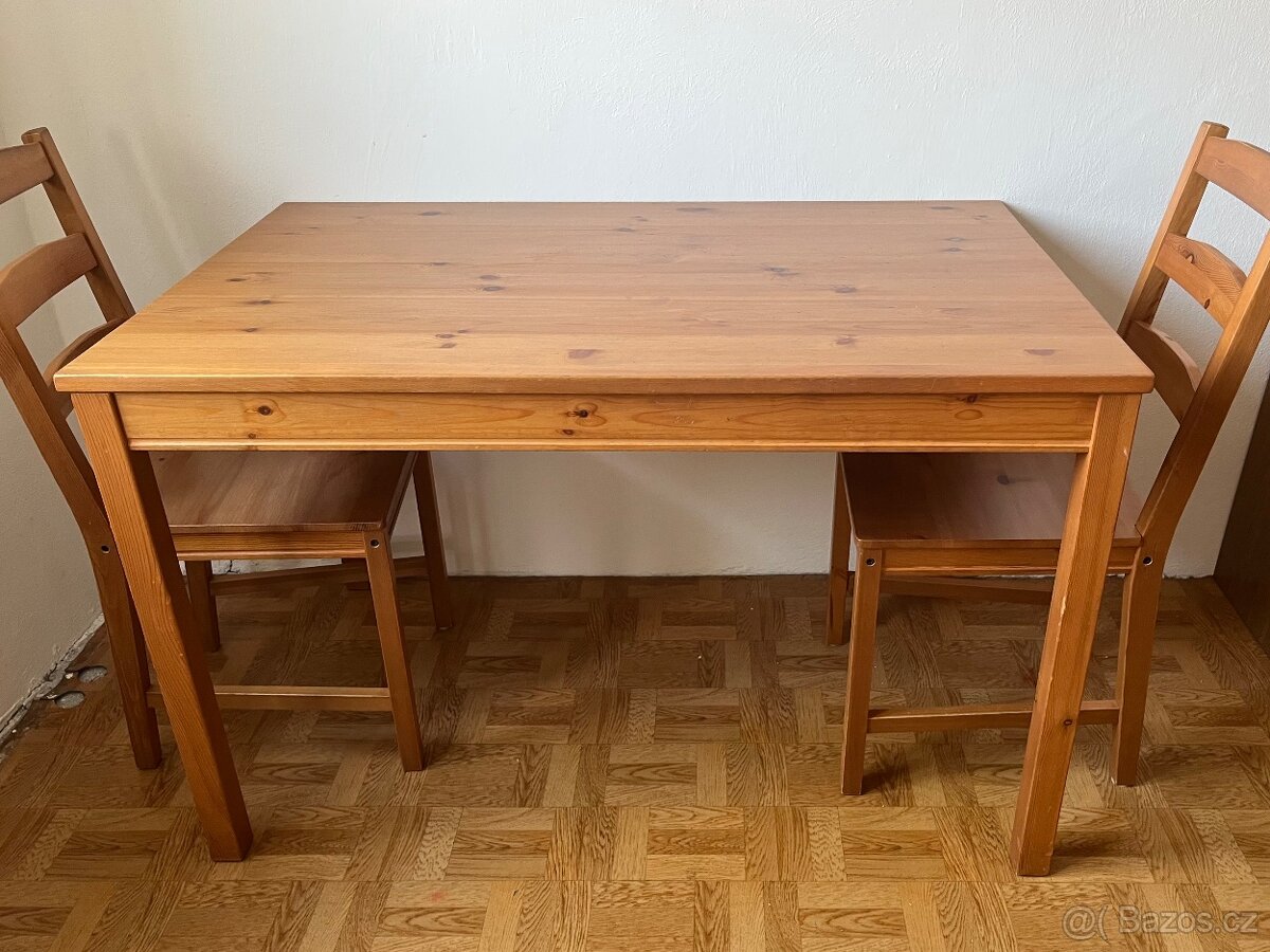 Jídelní stůl + židle - 3