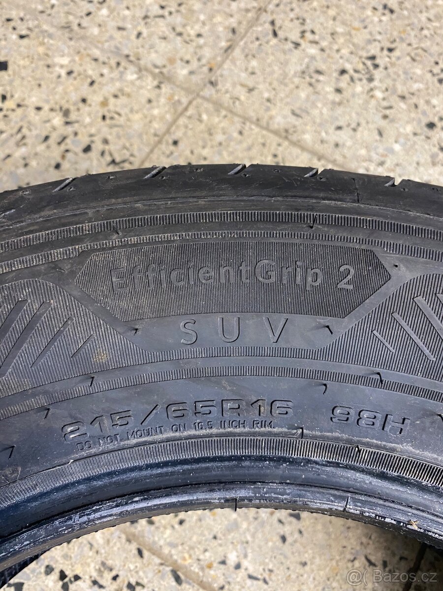 Leptní pneu Goodyear - 3