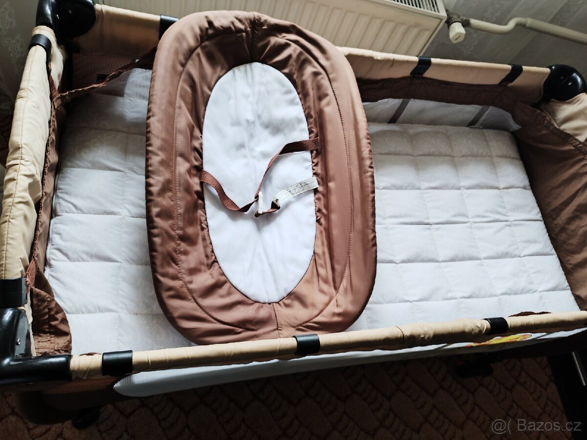 Cestovní postýlka - 3