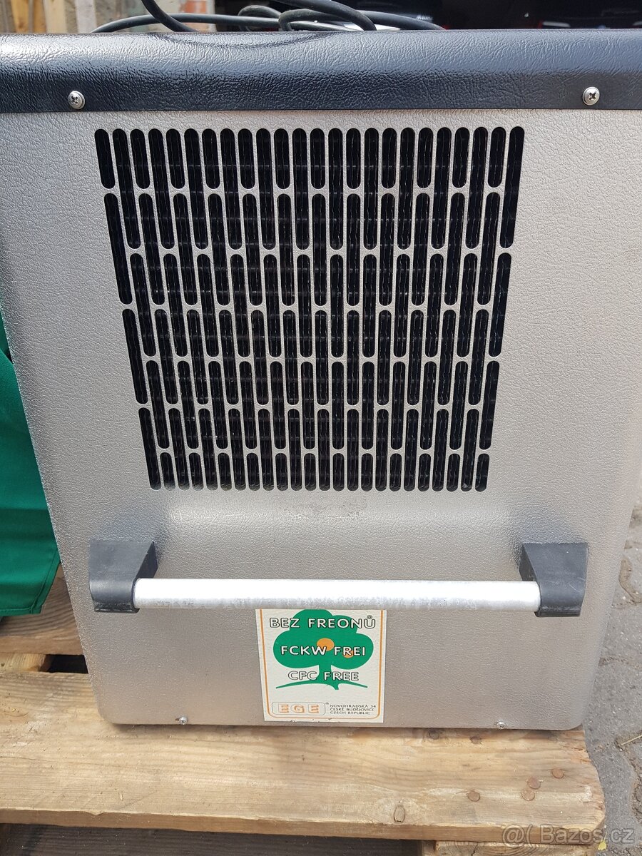 Výčepní zařízení. - 3