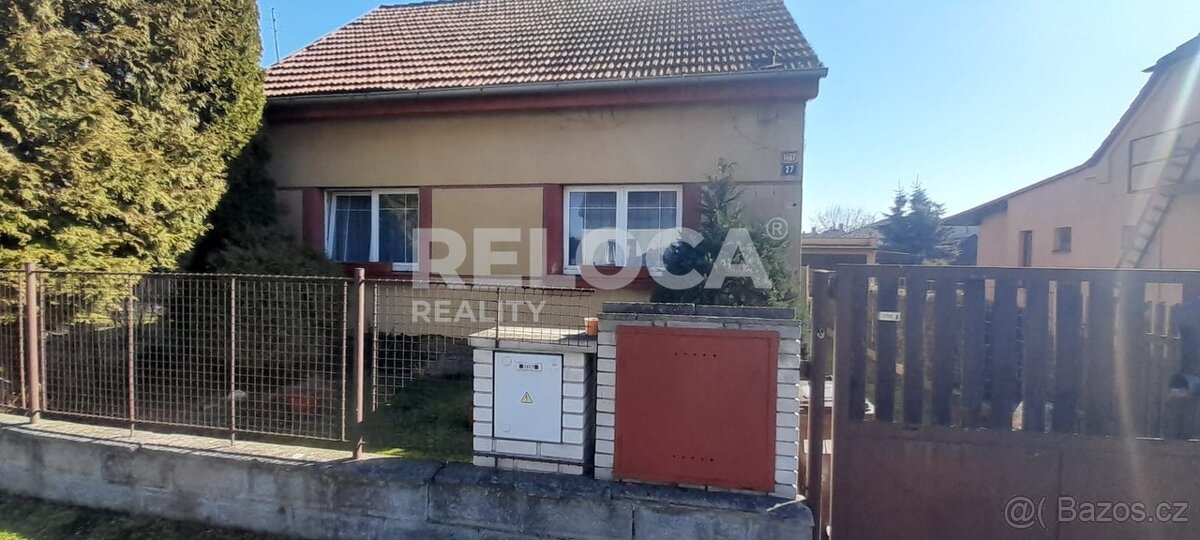 Prodej prostorného domu,pozemek 480m²,garáž,studna,zahrada - 3
