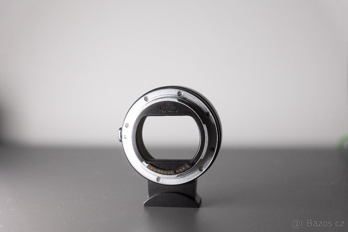 Canon EF 50mm F/1.8 STM + redukce EF/RF - 3