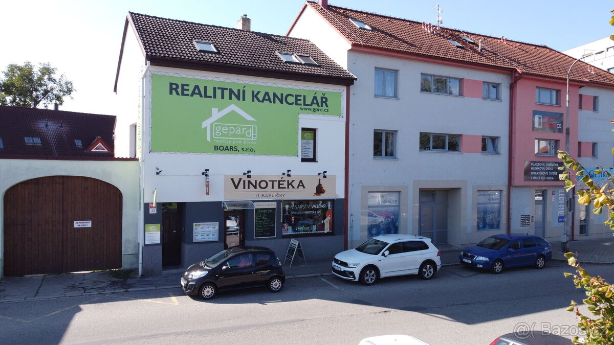 Rodinný dům s obchodními prostory, podnikání, širší centrum - 3