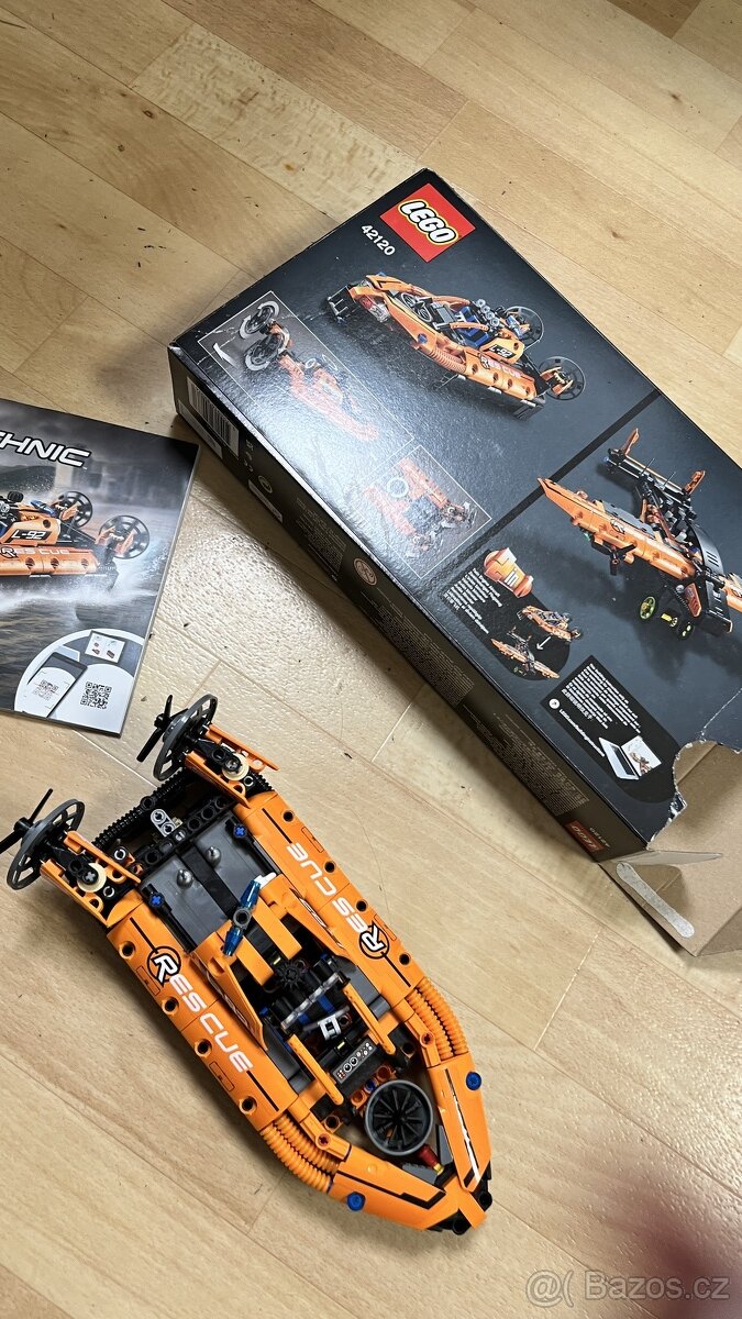 LEGO 42120 Technic Záchranářský vznášedlo - 3
