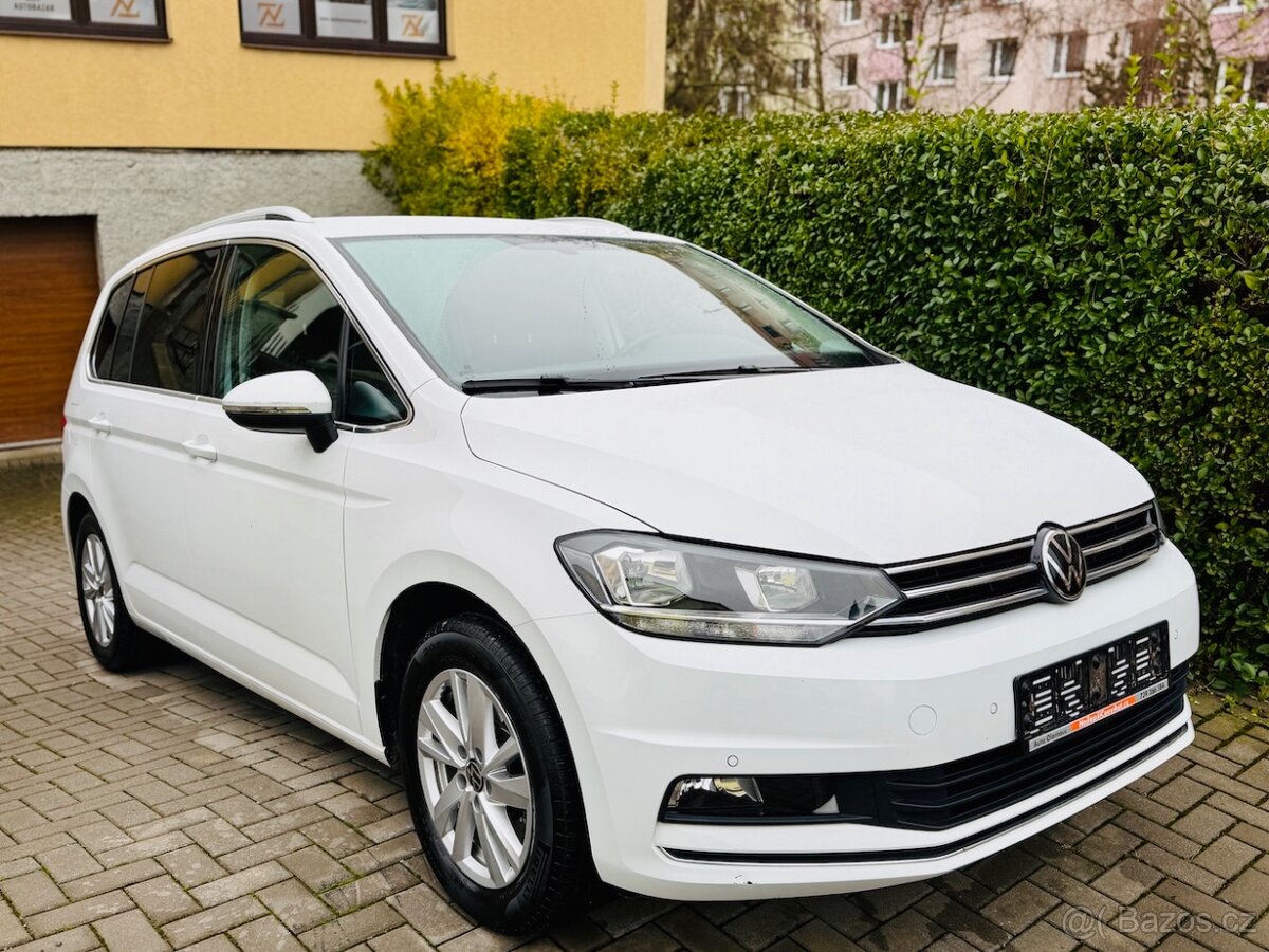 VW TOURAN 2,0TDi 110kW HIGHLINE TAŽNÉ ACC Vyhř.OKNO ČR - 3