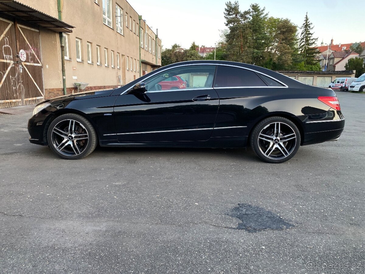 Mercedes Benz e350cdi coupé (c207) po servisu - 3