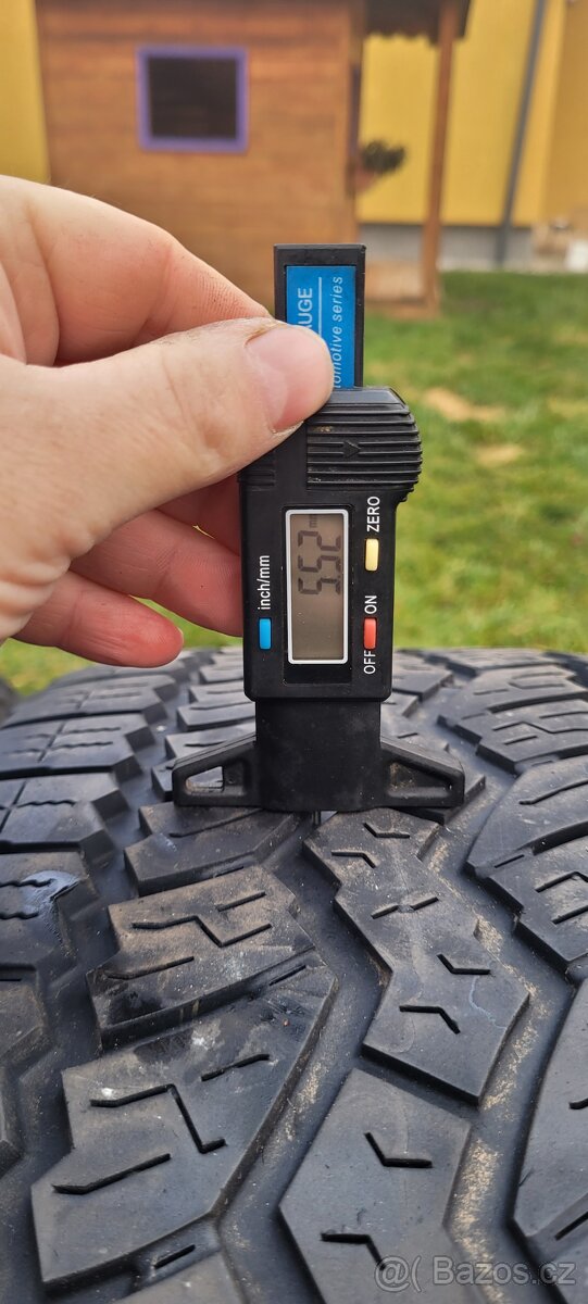 Zimní pneu 265/60/16 R.v. 22 - 3