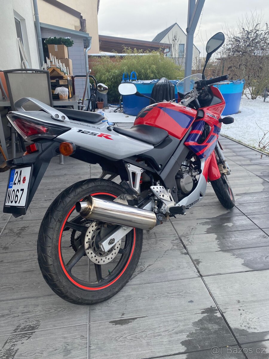 HONDA CBR 125R - 3