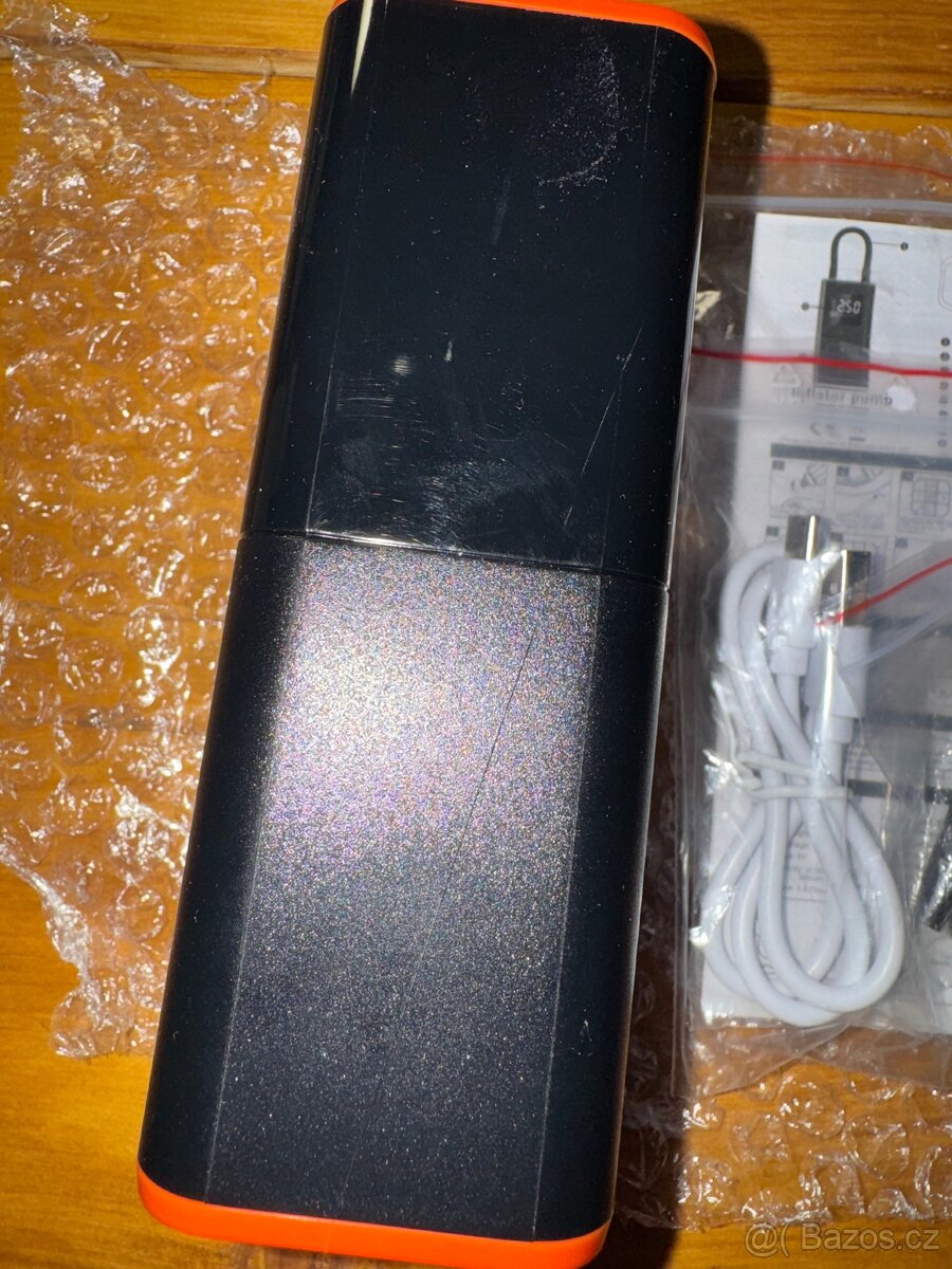 Malý přenosný aku kompresor - 3