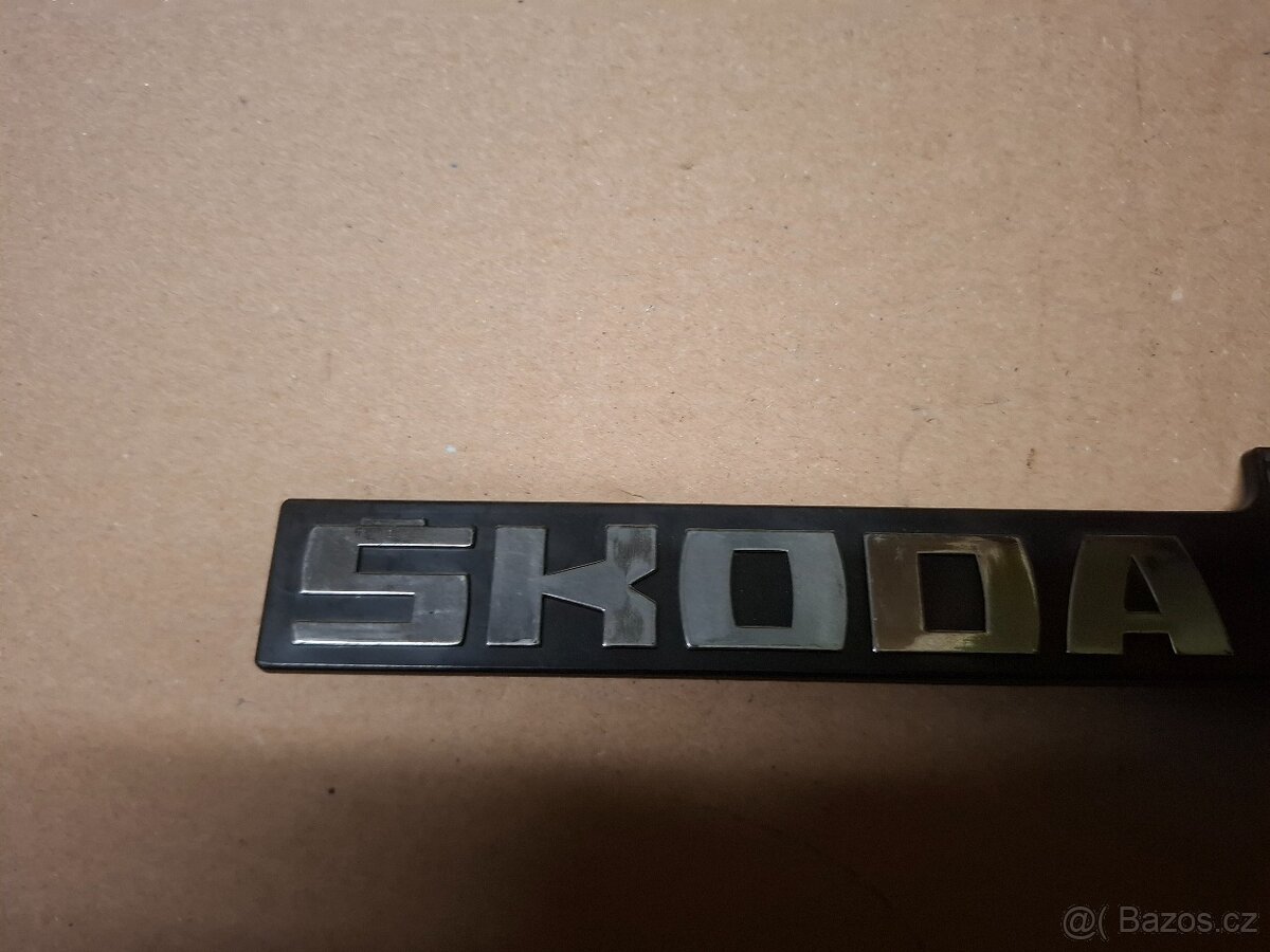 Nápis ŠKODA 130L - 3