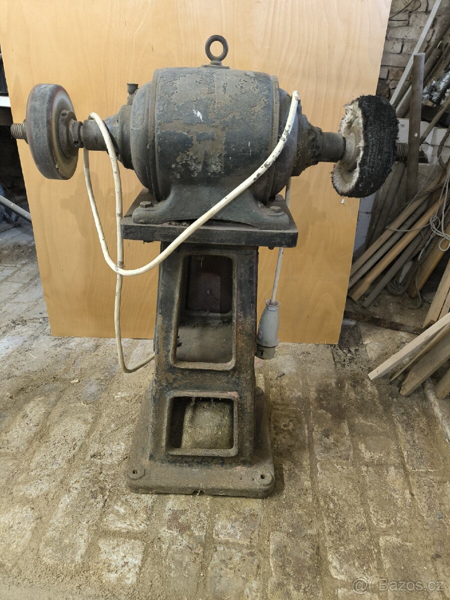 Lesticka dvoukotoucova - 3