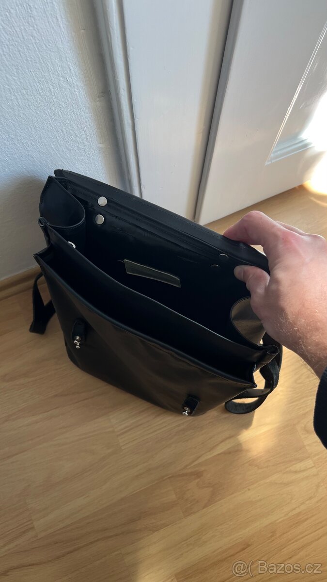 Městský batoh Playbag Volta Black - 3