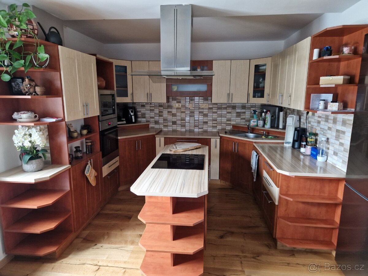 Starší kuchyně - 3