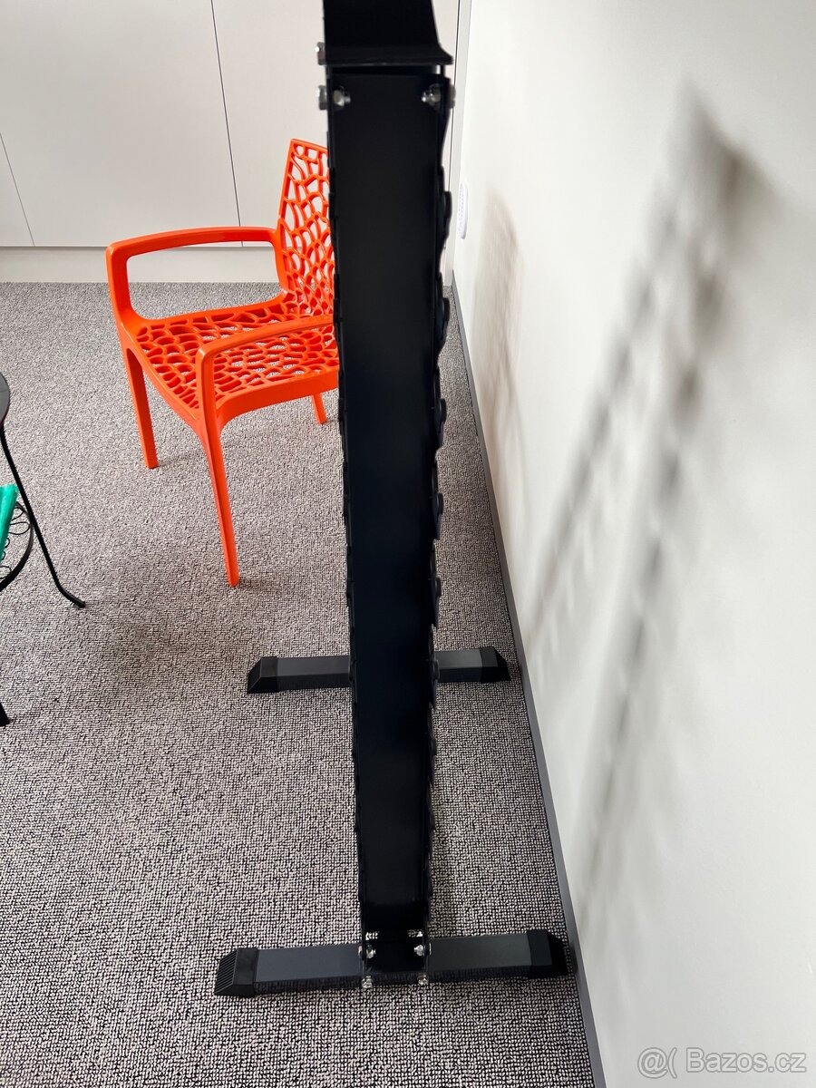 Stojan na činky - 3