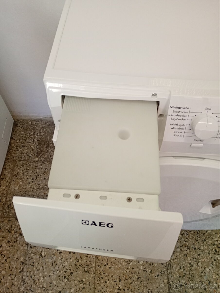 Sušička prádla AEG - 3