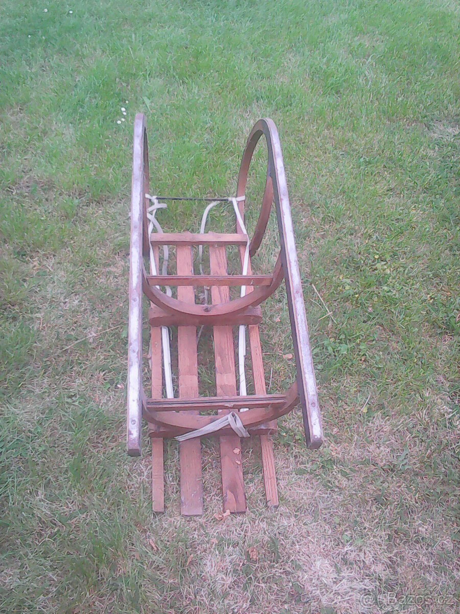 Sáňky retro - 3