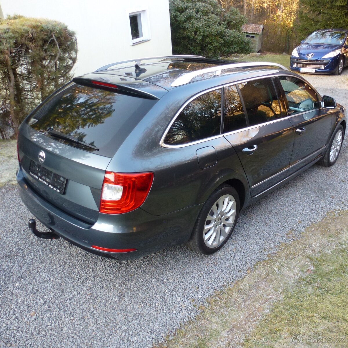 Skoda Superb II Combi 2.0 TDI 125 KW DSG 4x4 - 3