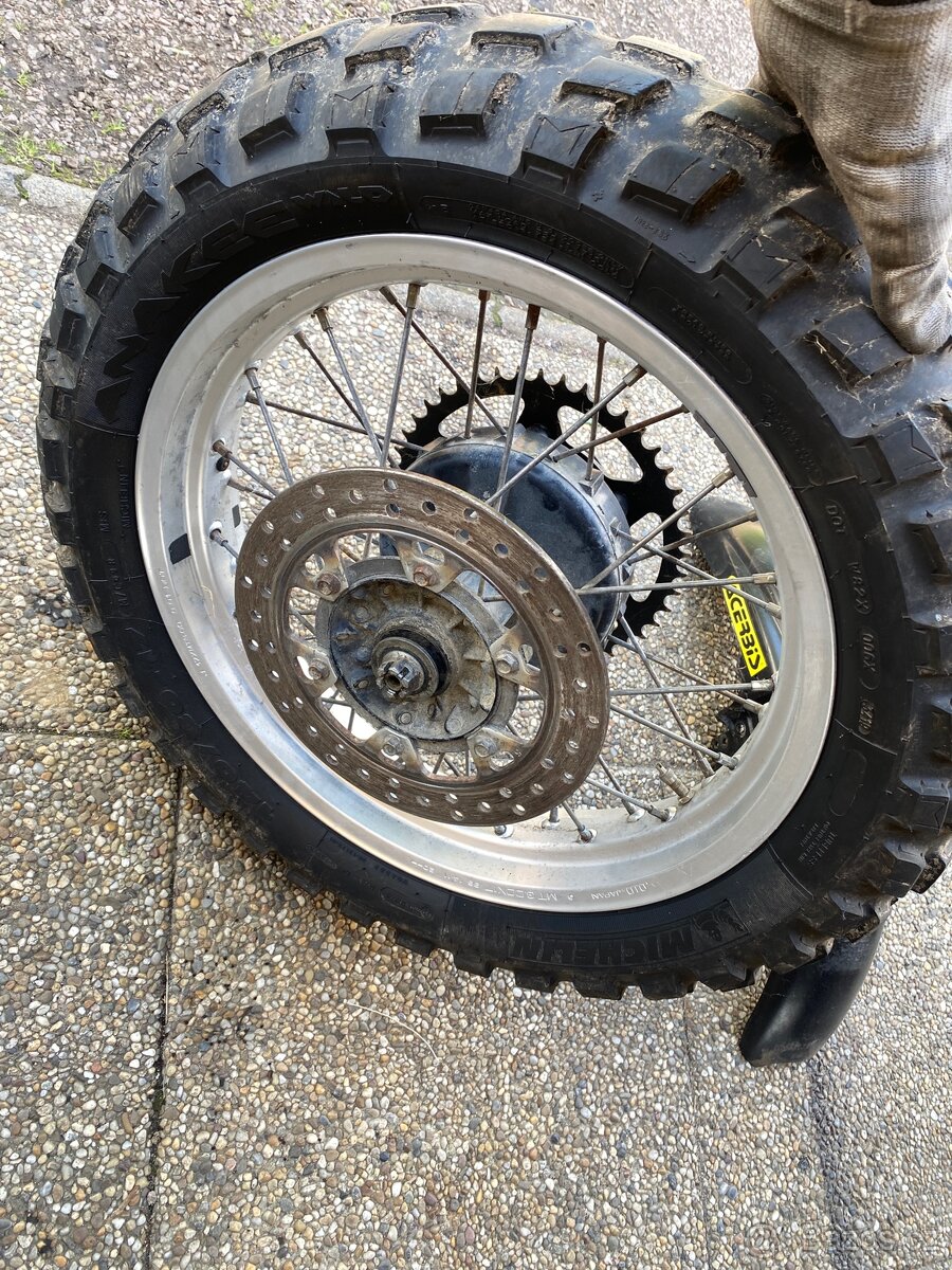 Yamaha XTZ 750 zadní kolo + blatník - 3