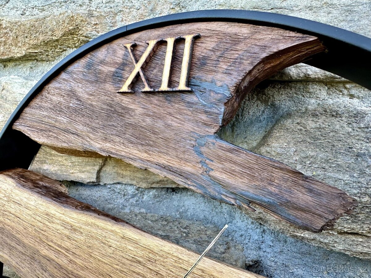 Hodiny z amerického dubu - 3