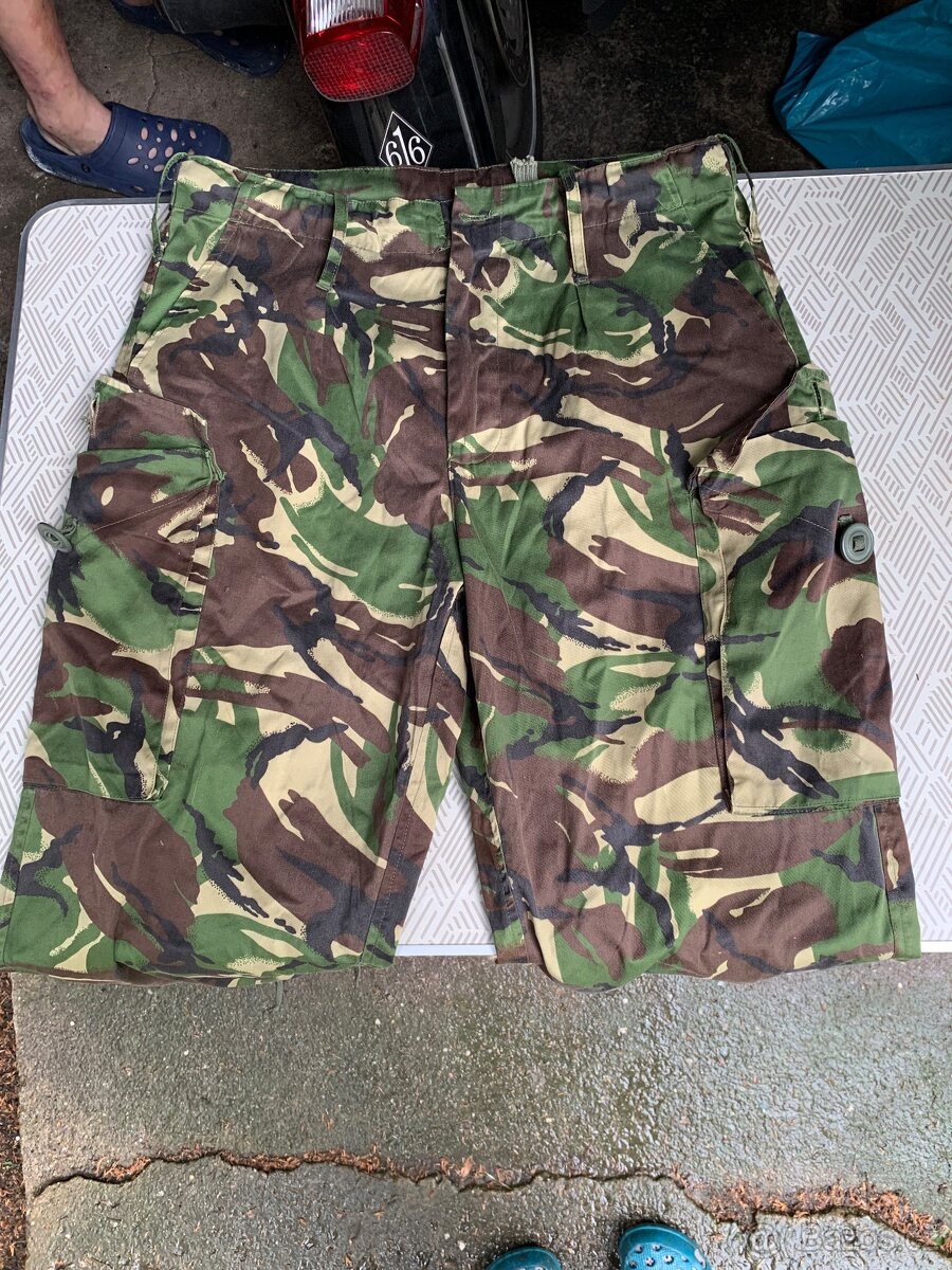 Různé kalhoty, čepice na AIRSOFT - 3