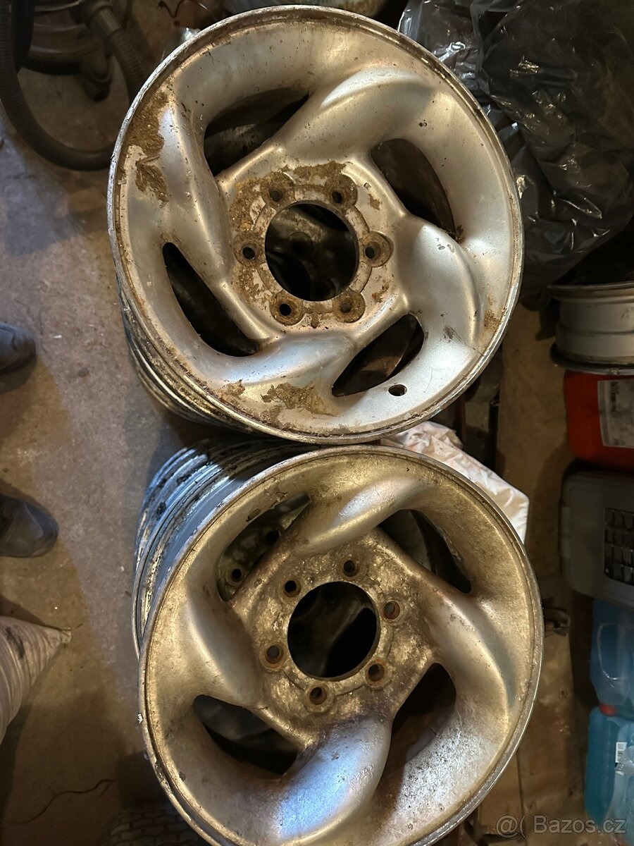 Alu disky 6x139.7 r15 - 3