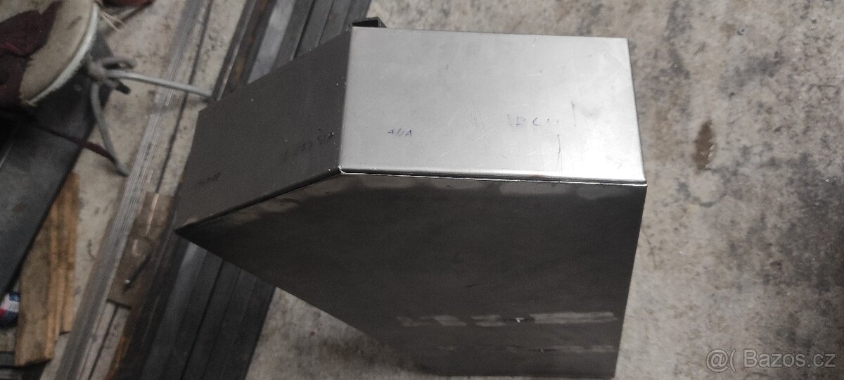 Predám kryt prihaňača e514 - 3