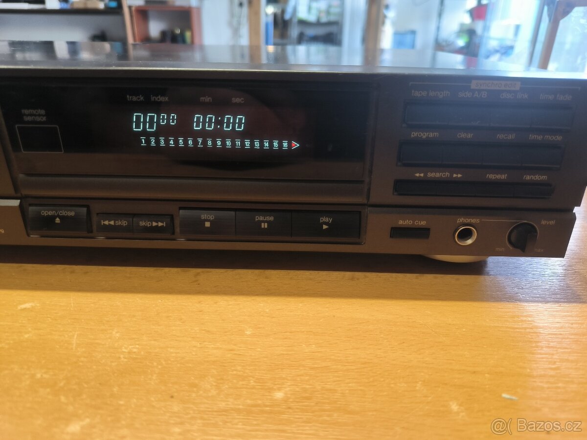 Technics MODEL SL-P277A - 3