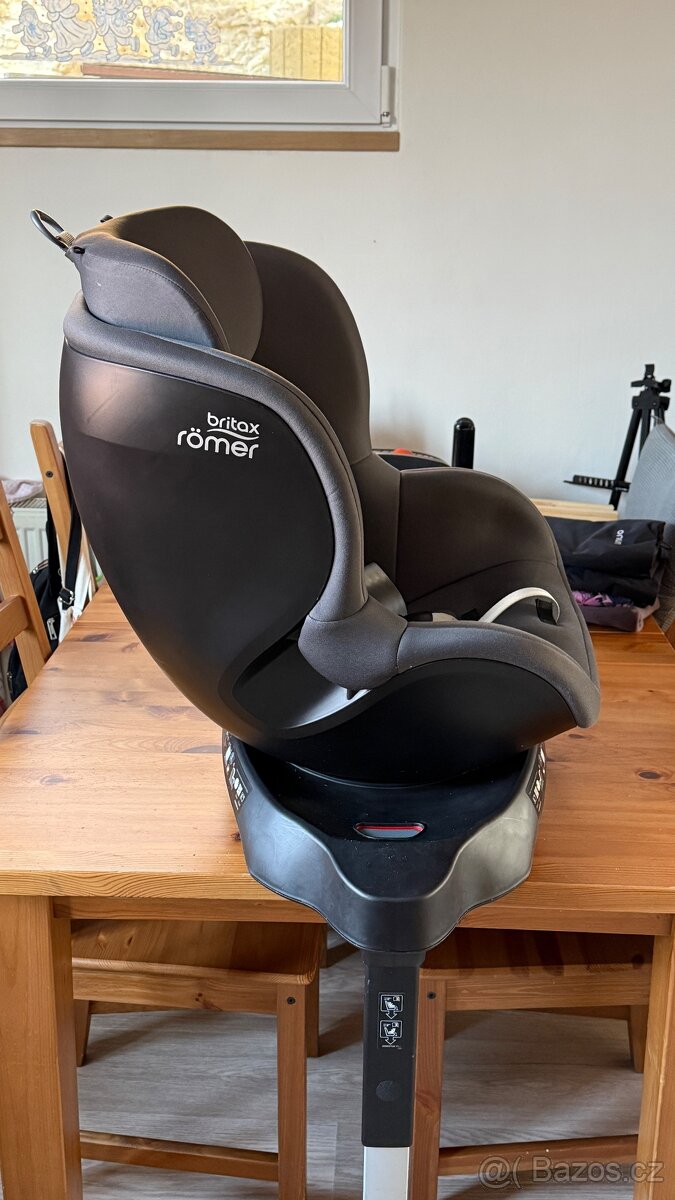 Autosedačka Otočná Britax Romer Dualfix Plus, Midnight Grey - 3