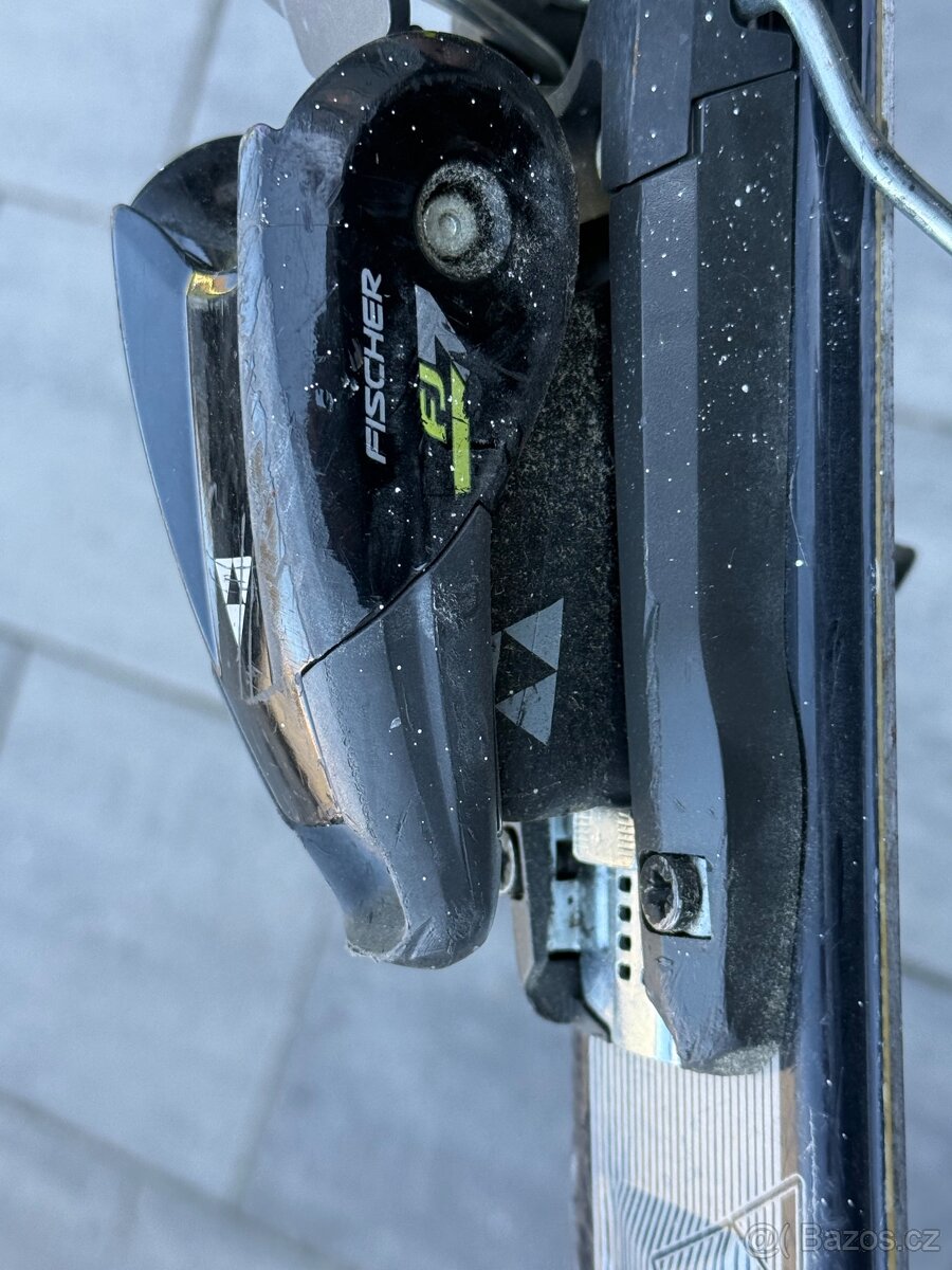 Sjezdové lyže Fischer RC4 - 3