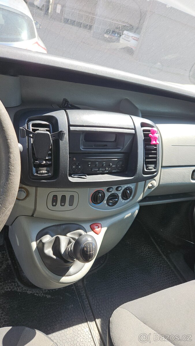 Renault Trafic - 3