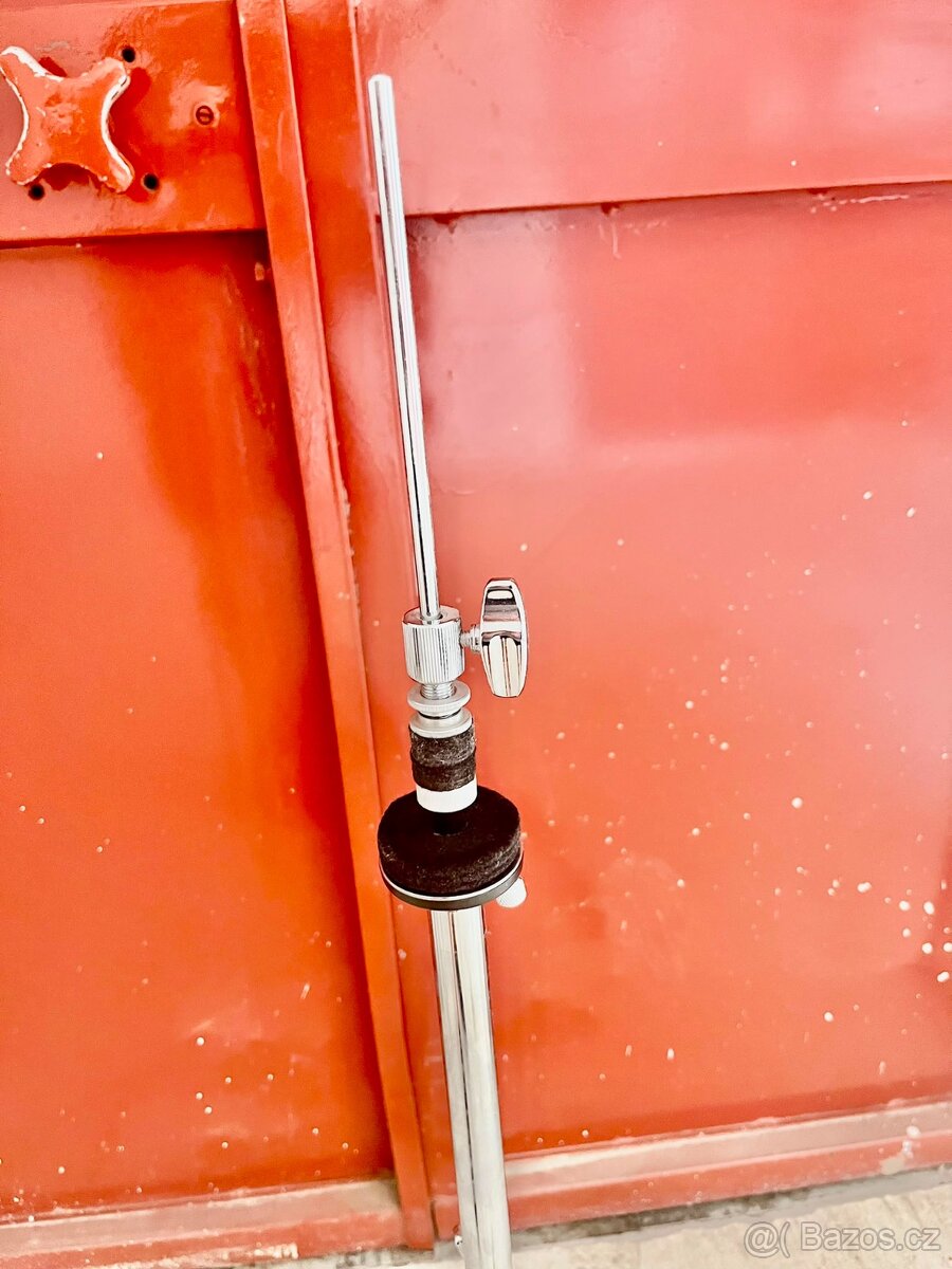 Pearl hi hat. - 3