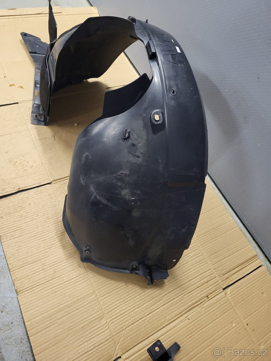 Originál přední pravý podběh Citroen C3 Picasso - 3